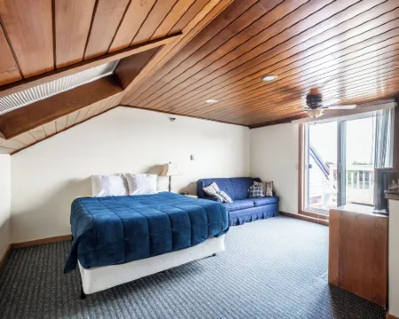 Nautical Mile Hotels in Wells