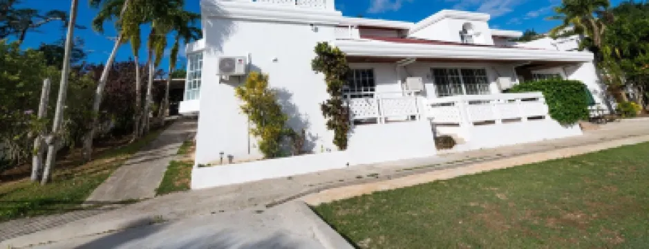 夏日住宿旅館 酒店