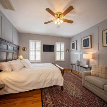 The Edenton Collection-Captain's Quarters Inn