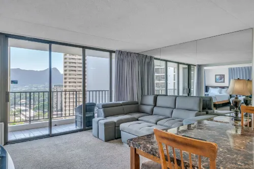 Excellent Diamond Head View Condo - Remodeled, Free Parking! - Kolam Renang Peribadi
