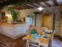 Le Moulin de Drapras Hotels in Chavagnes