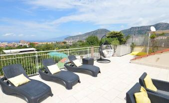 Lovely 3-Bed House in Sorrento for Families
