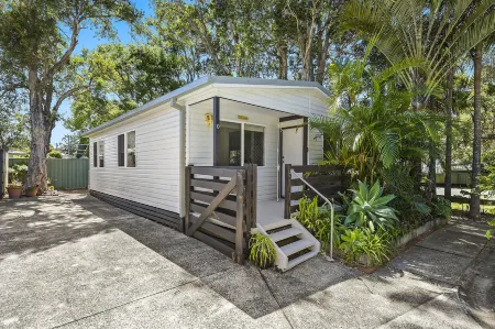 Flynns Beach Caravan Park