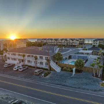 Loggerhead Inn and Suites