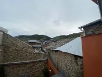 聖尼可拉斯民宿飯店 - 山景