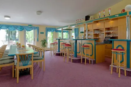 Sporthotel Malchow Hotel Garni HP IST möglich Отели в г. Мальхов