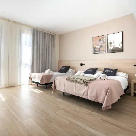 Limehome Barcelona Carrer de Besalú 82 Отели рядом с достопримечательностью «Сант-Андреу»
