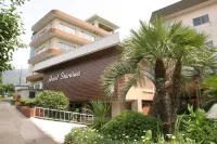 Hotel Shiraiwa Hotel dekat Izu Oshima Volcano Museum