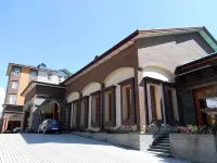 Sterling Banquet and Hotel Hotels near Shiv temple,dhang