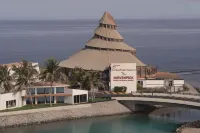Al Nawras Island Resort