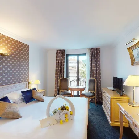 Sun Riviera Hotel