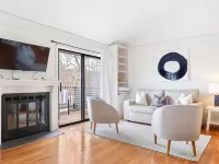 Studio Condo on the Water @ Innsbrook Hotels in Innsbrook