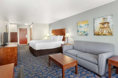 Best Western Plus Villa Del Lago Inn