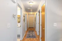 Charming 2-bedroom house in Spokane with WiFi and AC 스포캔 호텔