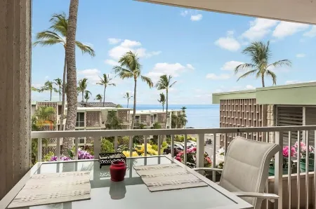 Spacious Lanai and Air Conditioning - Breathtaking Ocean View