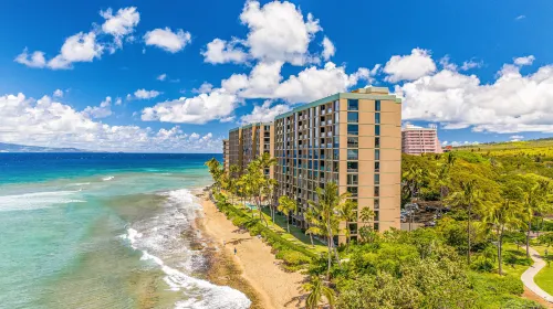 Panoramic Ocean Views and Luxurious Amenities - Stunning Hawaiian Getaway