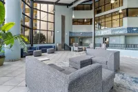 Beach- & Gulf-front ninth-floor condo with pools, hot tub & washer/dryer Hotels in Orange Beach