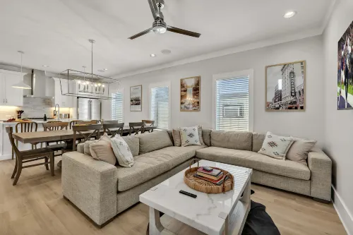 Rooftop Deck and Stylish Living Spaces - Luxurious Nashville Haven Hotels in Berry Hill