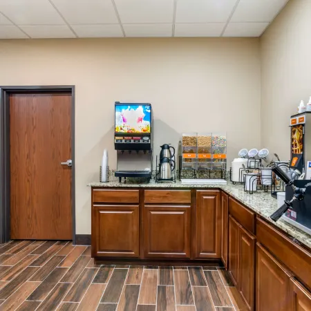 Comfort Inn & Suites Salina North