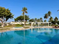 Al Sawadi Beach resort and spa - Pools
