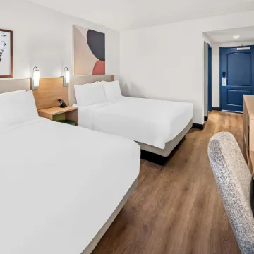 Spark by Hilton Woodbridge