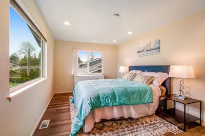 Soundfront home with WiFi, washer/dryer, central AC, and enclosed yard Hotels near Manette Walking Trail & Hill Climb