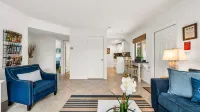 Bright Space with Beach Access and Modern Amenities - Chic Coastal Oasis