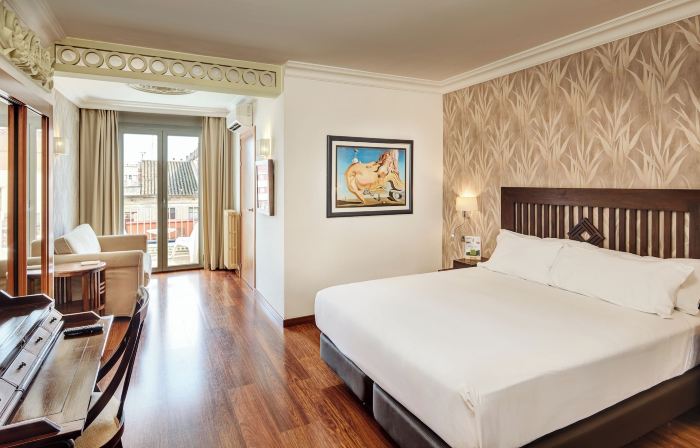 Sercotel Hotel President