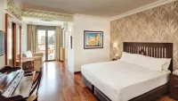Sercotel Hotel President Hotels near Castell de Sant Ferran
