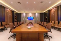 Rumanza by Pearl Continental