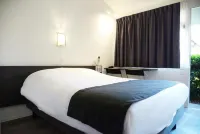 Hôtel Aerel Aéroport Blagnac - 2星級