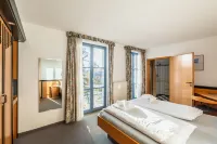 Hotel Rügenschmiede Vis a Vis Hiddensee Hotels in Juliusruh