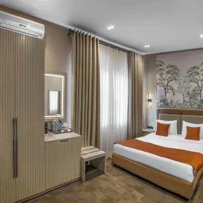 Nizami Central Park Hotel Отели рядом с достопримечательностью «Бакинский бульвар»