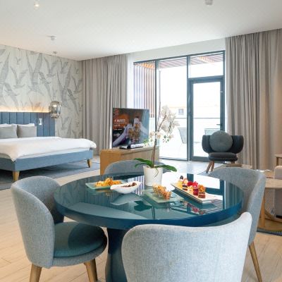 Skyline Suite C Central Resort The Palm Promo Code