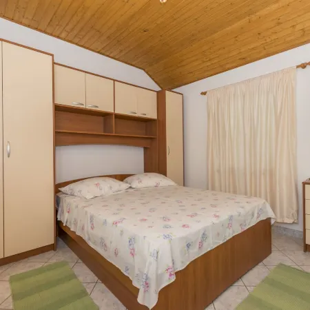 House Santa Barbara Hotels in Postire