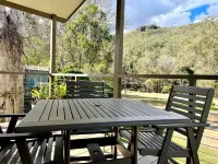 Esk Caravan Park & Rail Trail Motel Hotels in Toogoolawah
