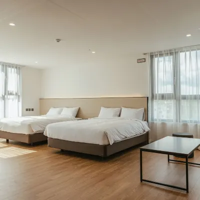 Lemain Hotel Seogwipo マリンパーク周辺のホテル