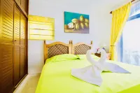Superior Budget Room with Swimming Pool Air Conditioning and Parking