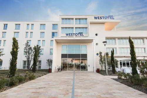 Westotel Tours Val de Loire Hotels in Vouvray
