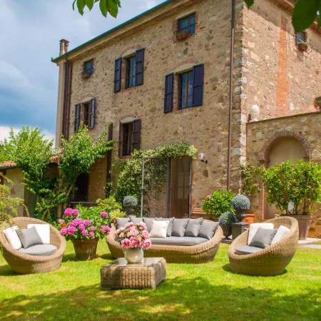 Bicocche Stone Farmhouse