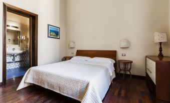 Grimaldi 8 Apartment by Wonderful Italy