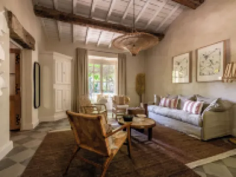 Les Petites Maisons - Hameau des Baux Hotels in Paradou