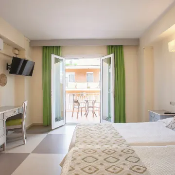 Hotel Playa Sol