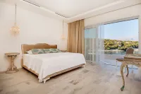 Beachfront Villa Seven Sins with Pool