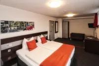 Jugendherberge City-Hostel Köln-Riehl Hotels in 