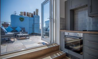 Ramsey Apartment - 2 Bedroom Apartment - Tenby