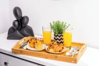 Athinais Suites