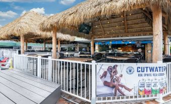 Ramada by Wyndham Sarasota Waterfront