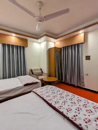 Hotel Star Plus Отели рядом со станцией Deventer Colmschate Railway Station