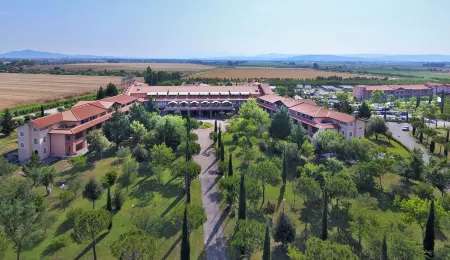 Fattoria la Principina Hotel & Congress Отели рядом с достопримечательностью «Area archeologica di Roselle»